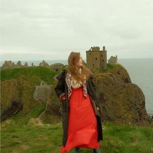 Stunning H&M drawstring detail red maxi dress